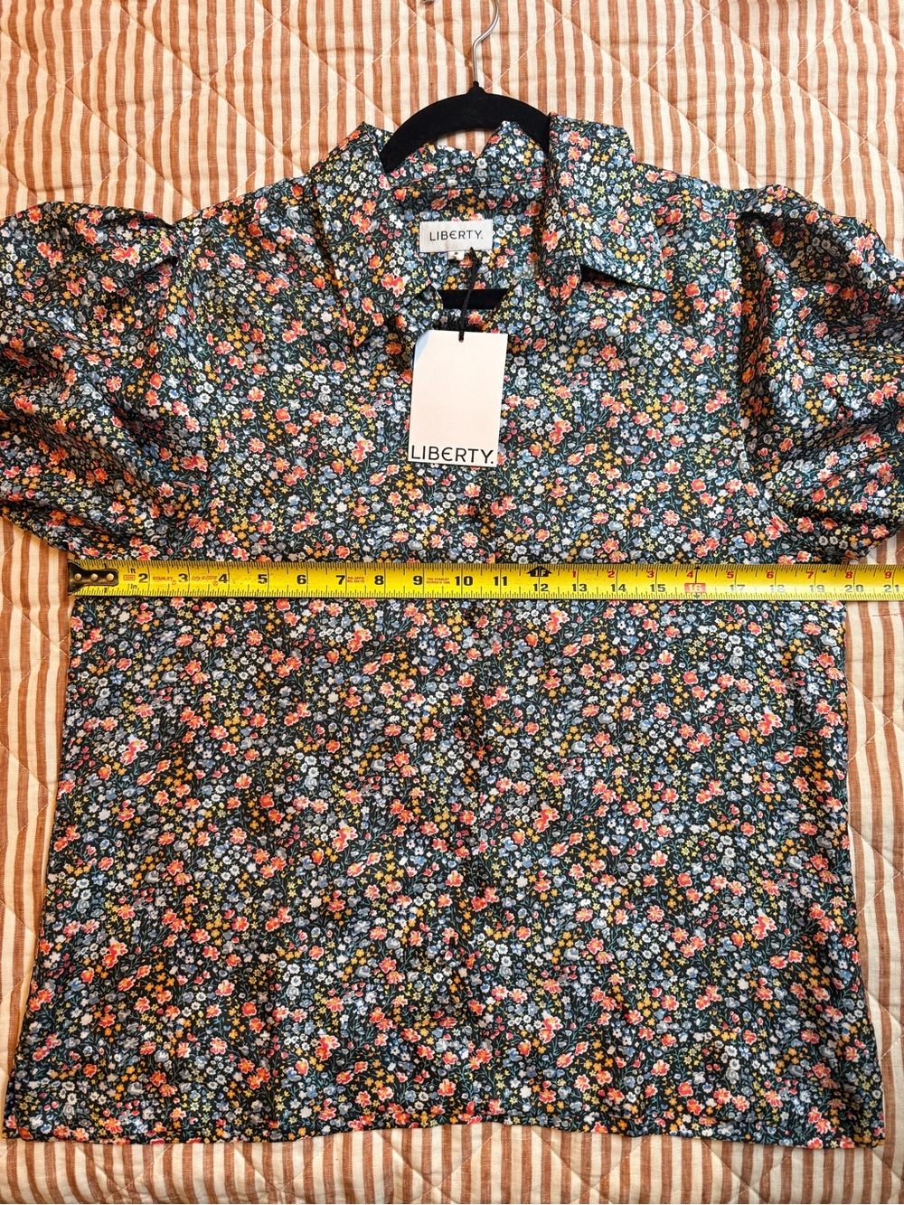 Liberty Phoebe and Jo short puff sleeve 100% silk shirt - Picture 7 of 8